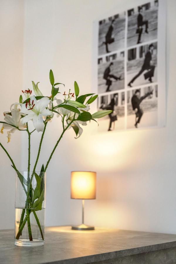 Newton-appartement Mit 3 Schlafzimmern Appartamento Berlino